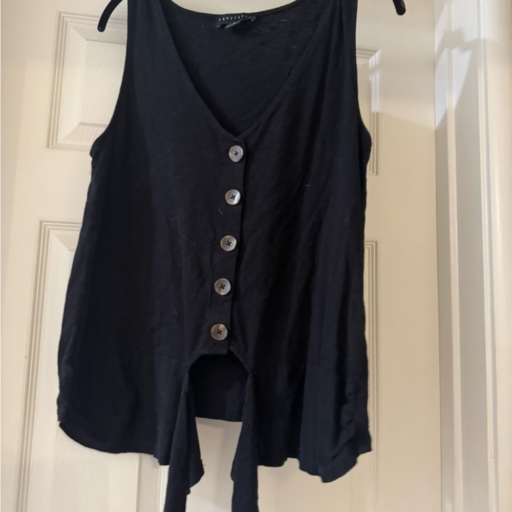 Sanctuary Black Sleeveless Button-Front Top